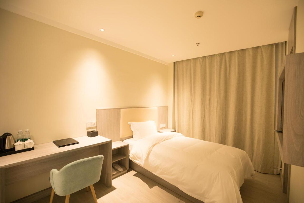 Saga Hotel